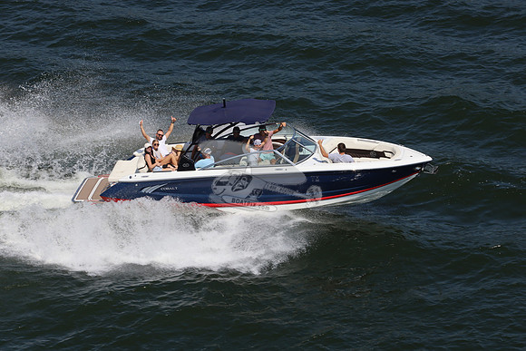 cobalt.blue.red stripe.bowrider.4