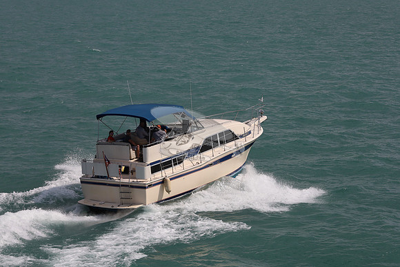 catalina 350.blue bimini.0655