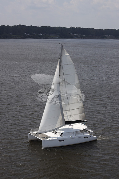 00000.CATAMARAN.025