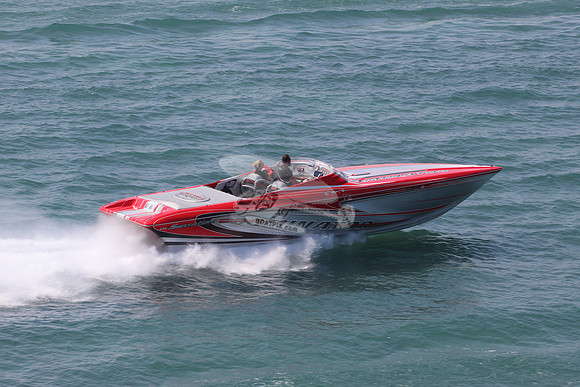 DOMINATOR.RED GRAY.6634
