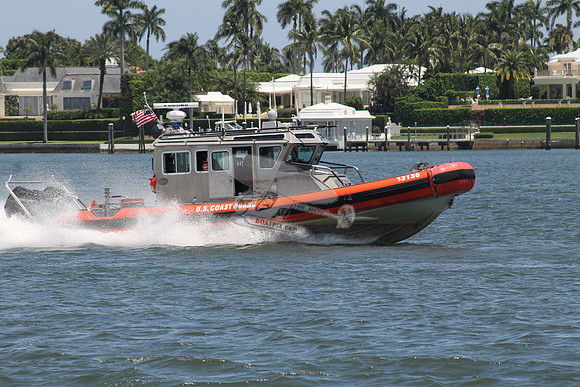 13136.US COAST GUARD.100