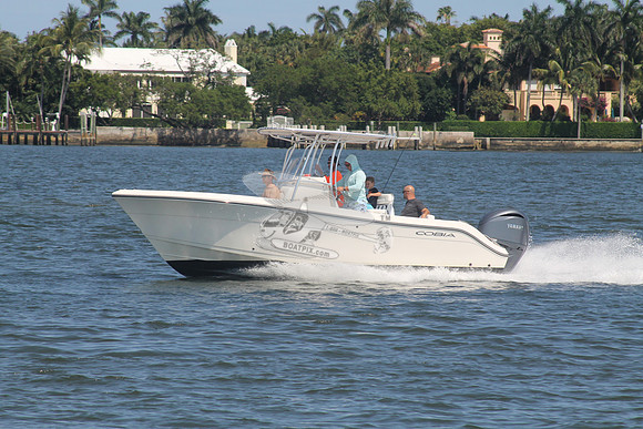 COBIA.WHITE HULL.04