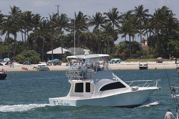 A Sea Angler.hypoluxo.6