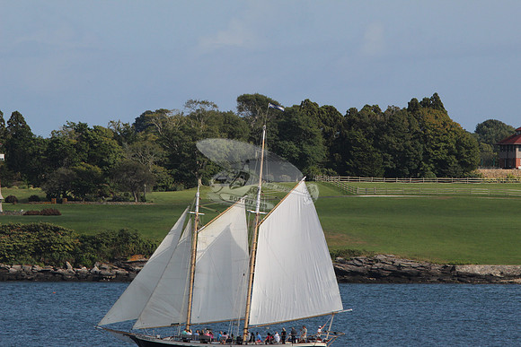 aquidneck.2