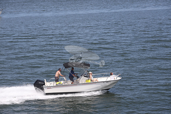 fl1400tj.real deal.boston whaler.13