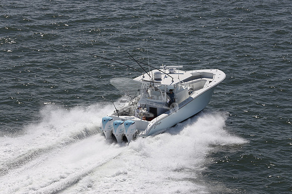 BLUE 42.FT PIERCE FL.YF.06