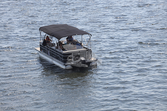 beachy boat rentals.04