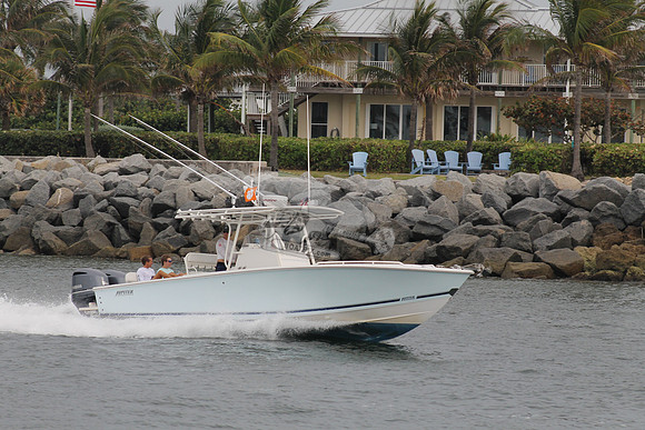 AYE CANDY.JUPITER BOAT.05