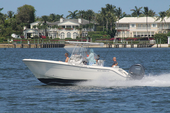 COBIA.WHITE HULL.08