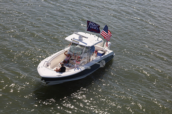 Boston Whaler.blue.5