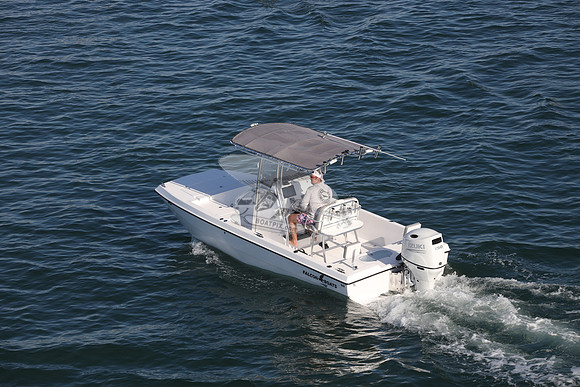falcon boats. suzuki 150.0123