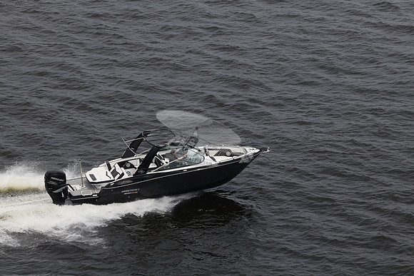 al0517rs.black.monterey.09