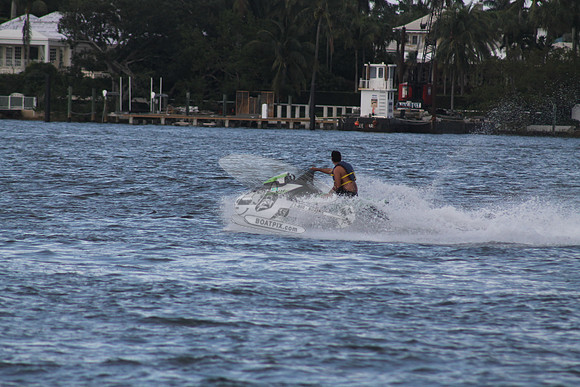 FL1697TE.10