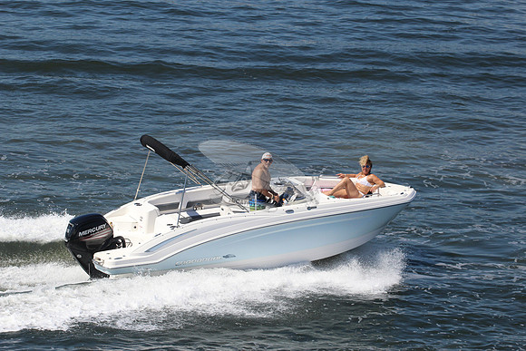 chaparral.blue hull.5934