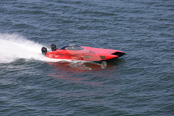 96.doug wright powerboats.07