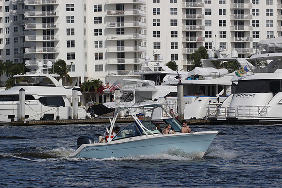 COBIA.BLUE HULL.1 MOTOR.8938