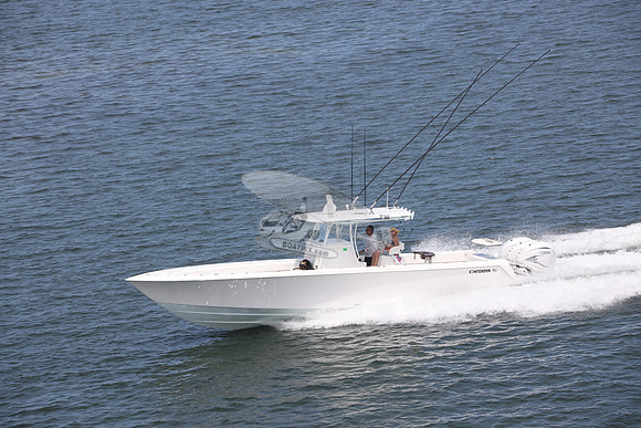 contender.white.3 yamaha.04