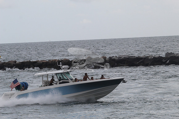 BOSTON WHALER.LT BLUE.505