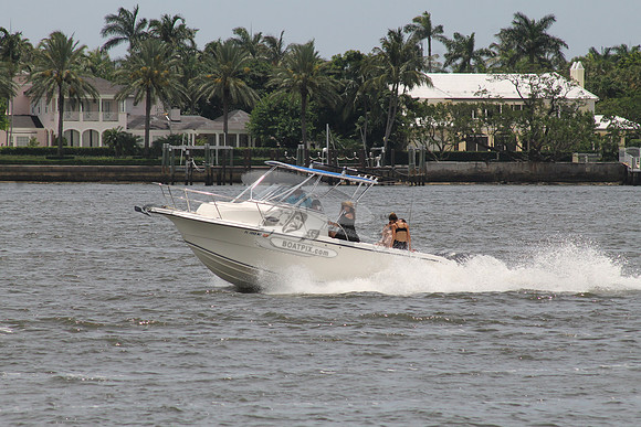 fl1050mc.04