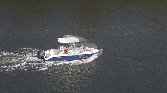 CENTURY.BLUE HULL.06