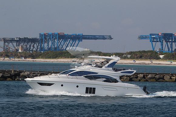 AZIMUT54.402