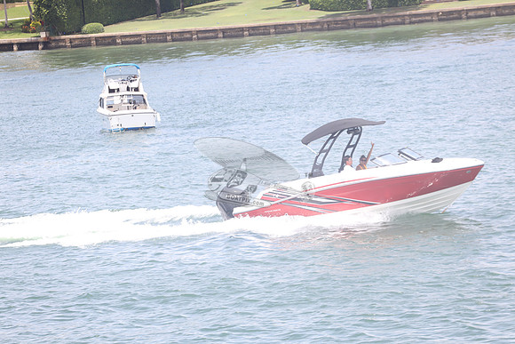 BAYLINER.RED.12