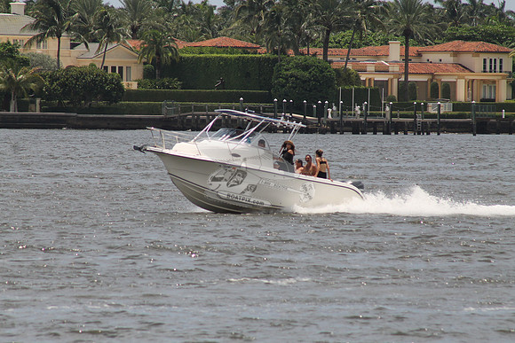 fl1050mc.02