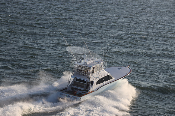 blue runner.manasquan.9251