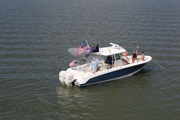 boston whaler.33.blue.3
