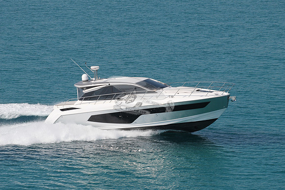 azimut.12
