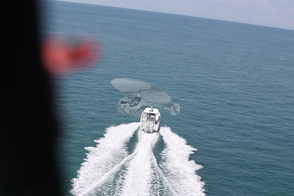 ADVENTURE US.CAPE CORAL FL.PURSUIT.62