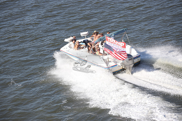 NJ1836HL.SEAS THE DAY.03