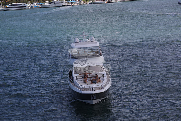 azimut.72.6940