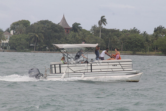 FL0979SU.08