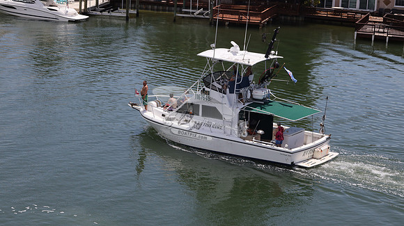 1167649.RV FISH HAWK.ST PETE FL.11