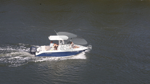 CENTURY.BLUE HULL.08