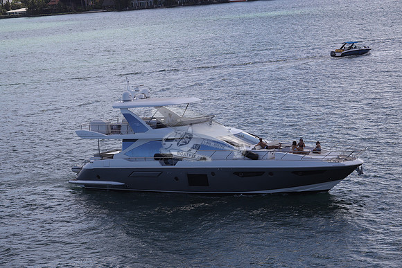 azimut.72.6934