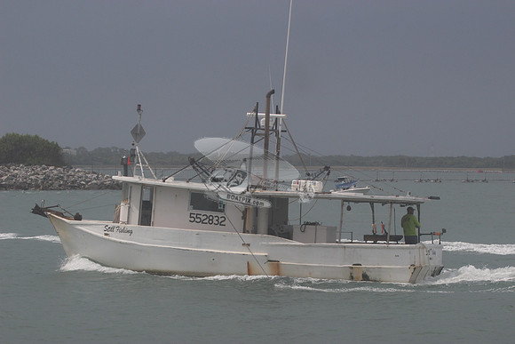 552832.STILL FISHING.22