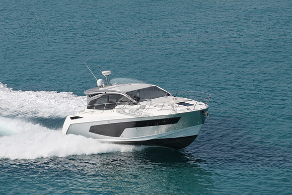 azimut.18