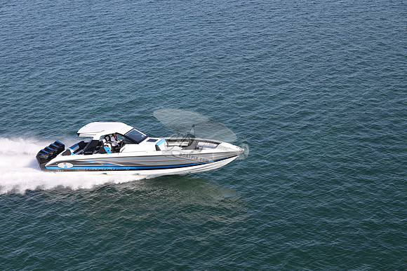 bruiser.ocean reef.2063