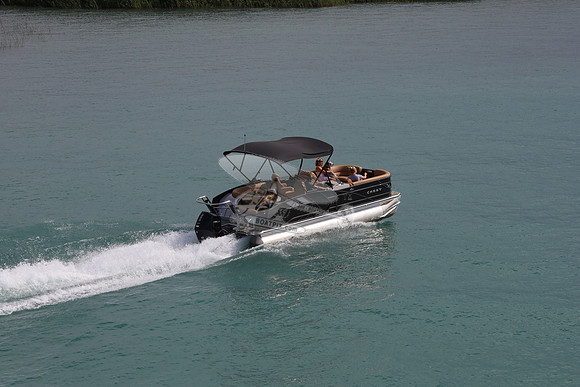 crest 230.black hull.2588