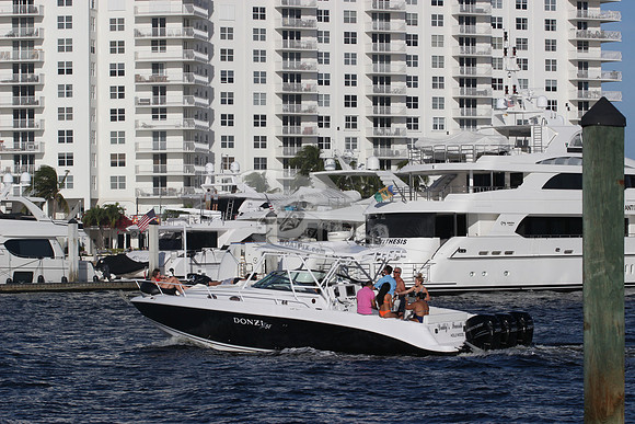 DADDY'S FAVORITE.HOLLYWOOD FL.DONZI.04