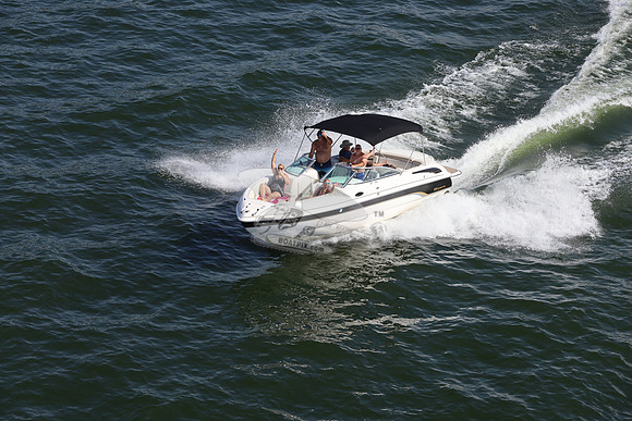 bryant.bowrider.02