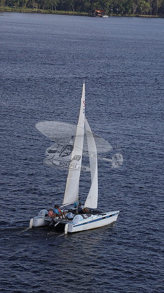 007.FL5889EE.01