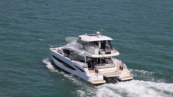 AQUILA YACHT.22