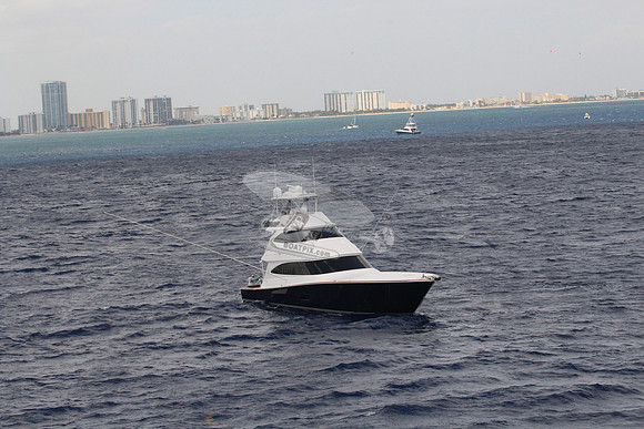 ---ake.double decker black hull viking.1533
