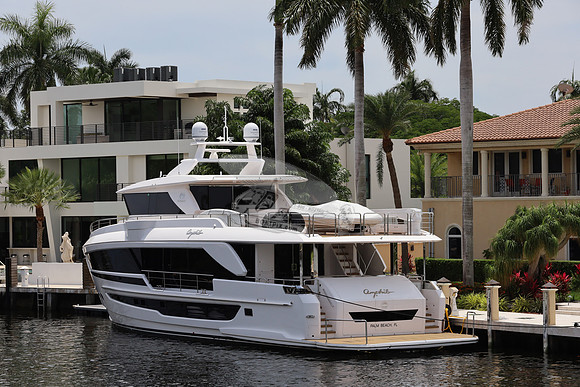 AMPHIB.PALM BCH FL.3