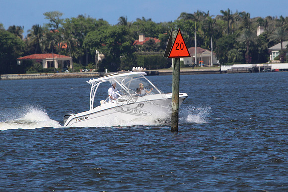 fl0533tr.01