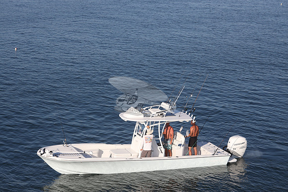 canyon bay.merc 400.9748