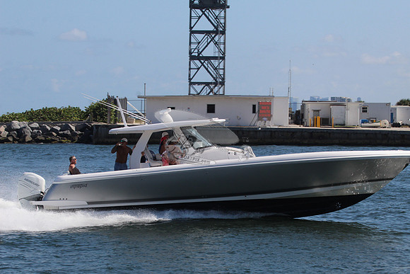 AVE.FTL.INTREPID.303